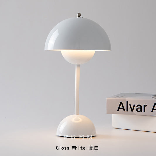 High-quality flower bud table lamp