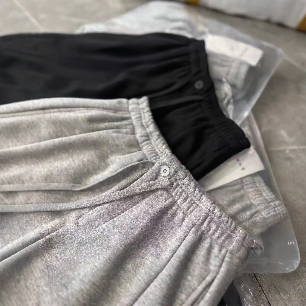 High-Waisted Scimitar Pants