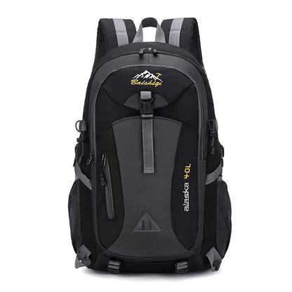 Hiking backpack for climbing mountains