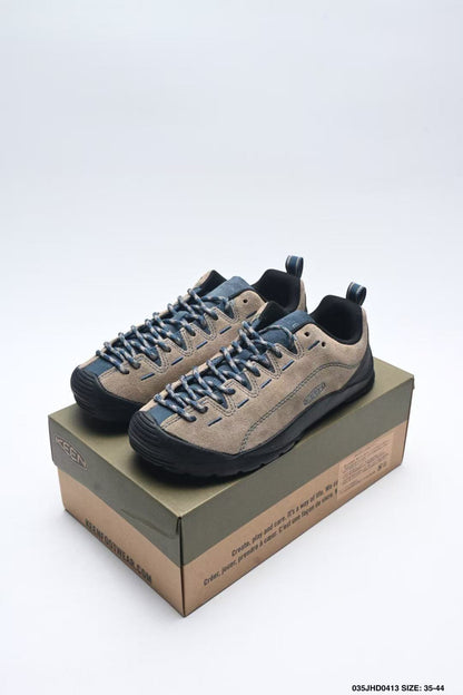 Hiking shoes