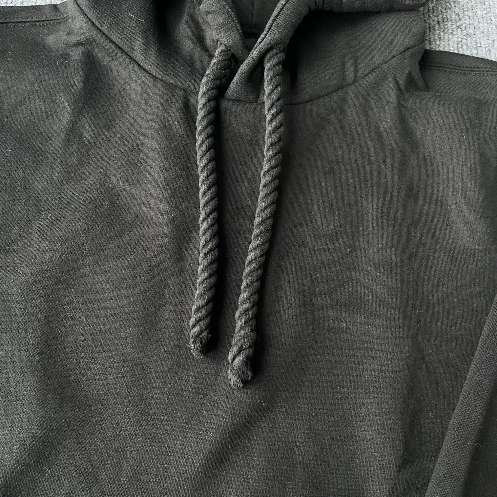 Hip-hop hooded sweatshirt