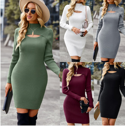 Hip-hugging knitted dress