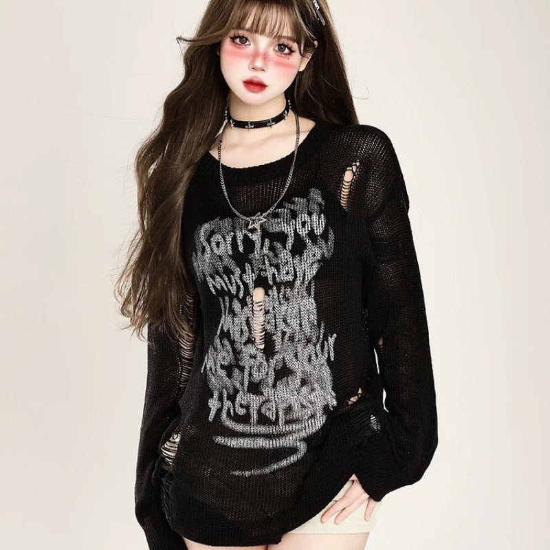 Hole-embroidered sun-protective knitted sweater