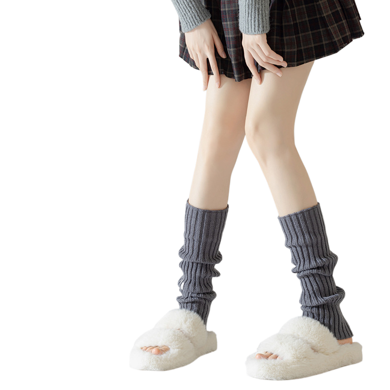 Hole-punched knitted tights
