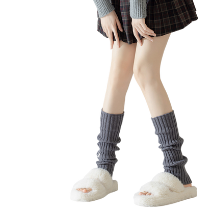 Hole-punched knitted tights