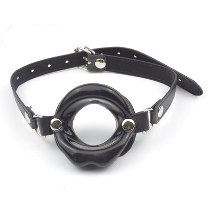 Holed mouth muzzle