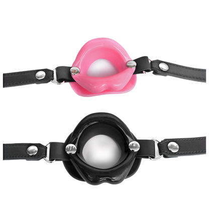 Holed mouth muzzle