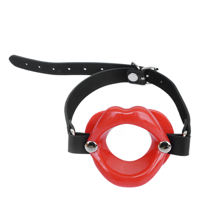 Holed mouth muzzle