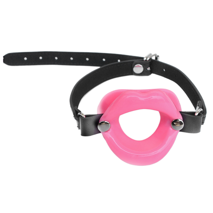 Holed mouth muzzle