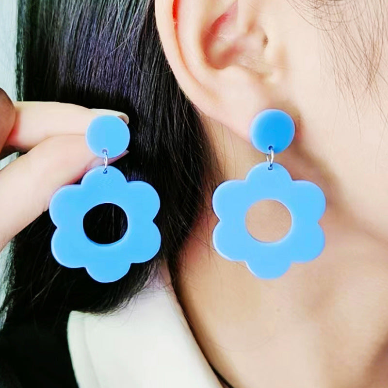 Hollow Earrings Earrings