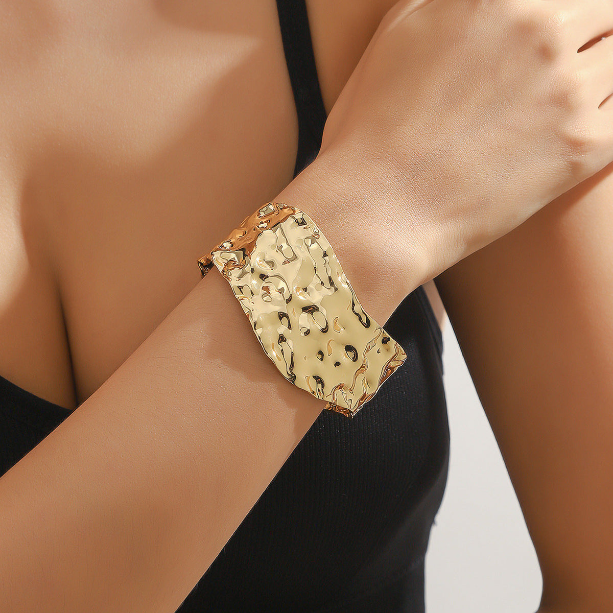 Hollow Flower Butterfly Bracelet