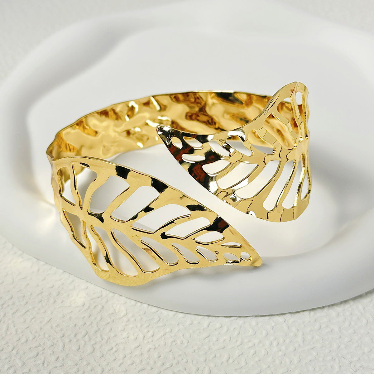Hollow Flower Butterfly Bracelet
