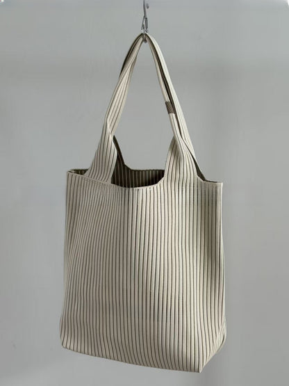 Hollow Hand-Woven Straw Tote Bag for Women