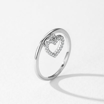 Hollow Heart-Shaped Pendant Dynamic Ring for Women with Micro-Inlaid Zircon