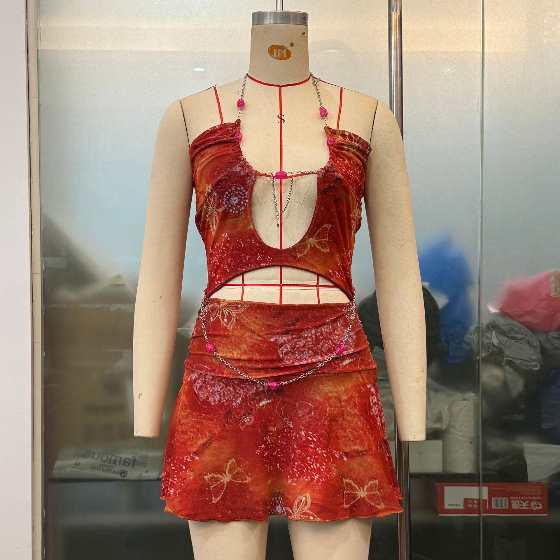 Hollow-out patchwork dress