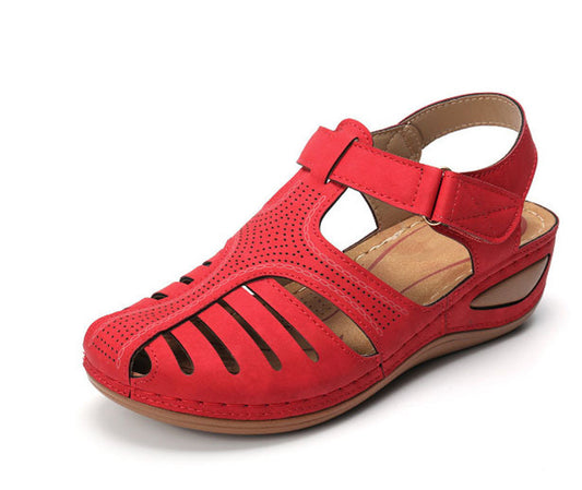 Hollow-out sandals