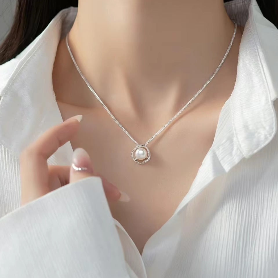 Hollow Pearl Necklace for Women