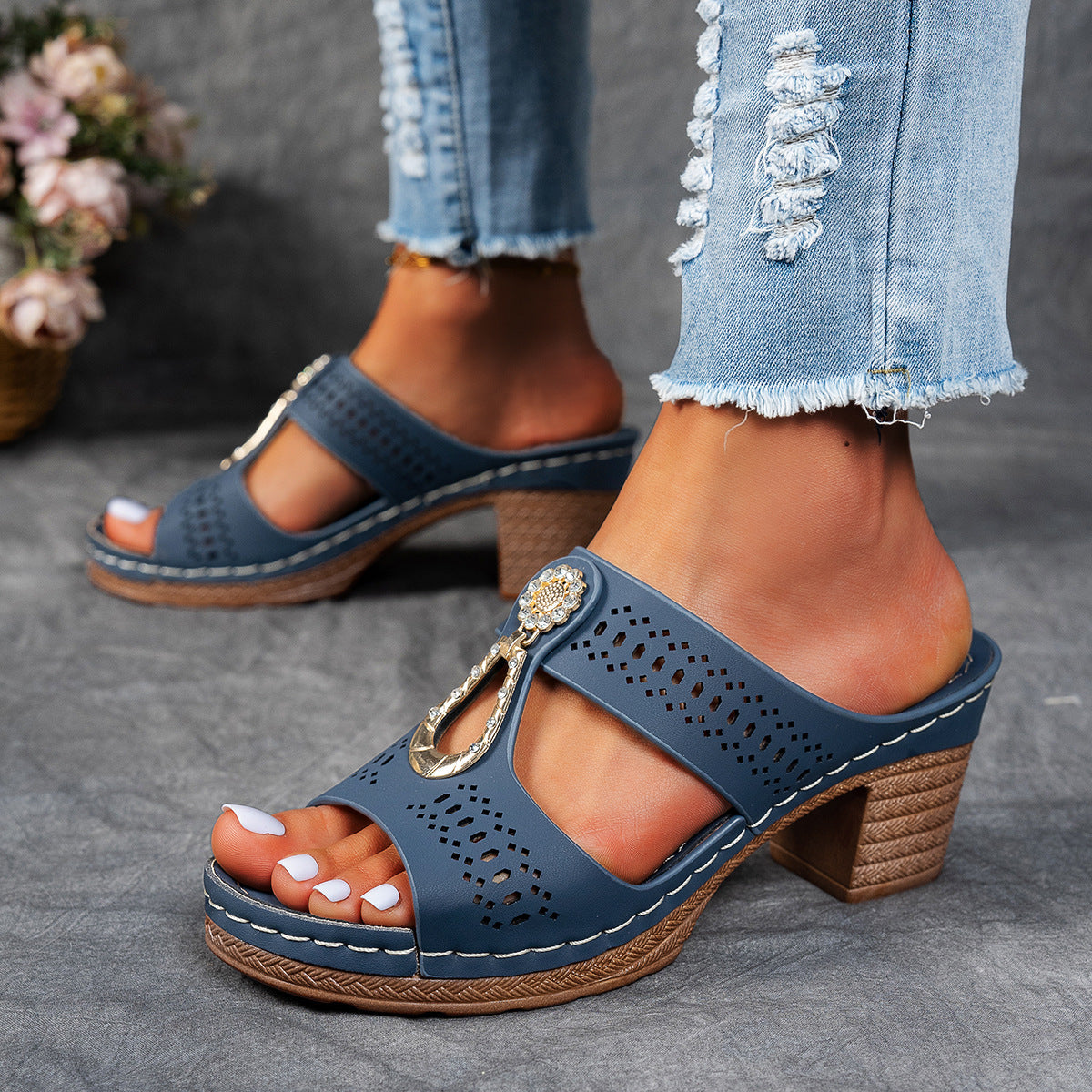 Hollow Rhinestone Flat Slippers