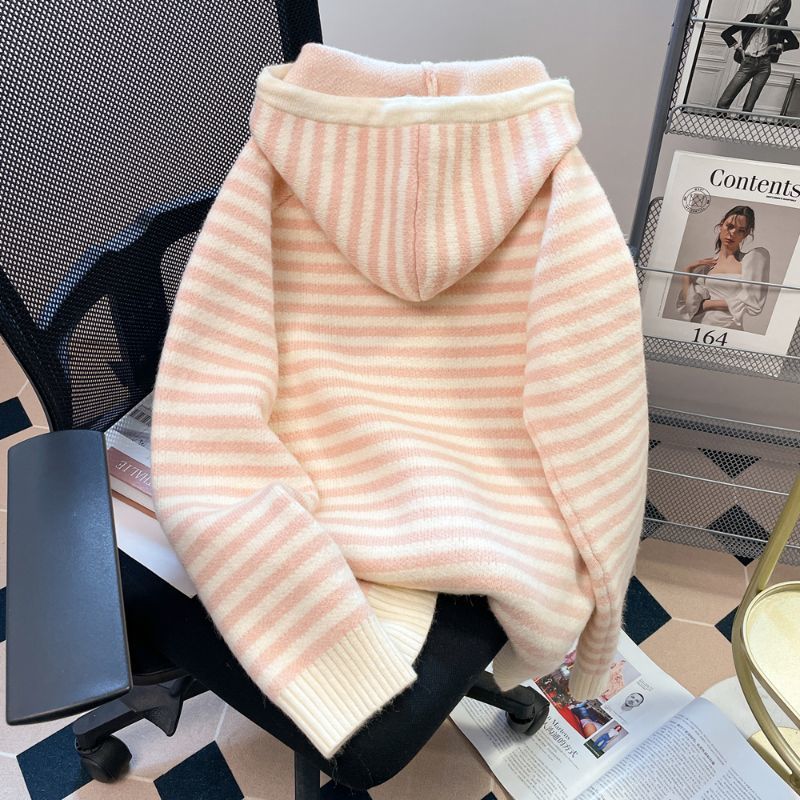 Hooded sweater cardigan jacket