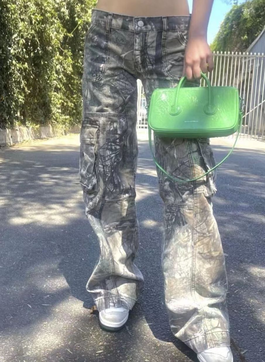 Hot girl camouflage pants