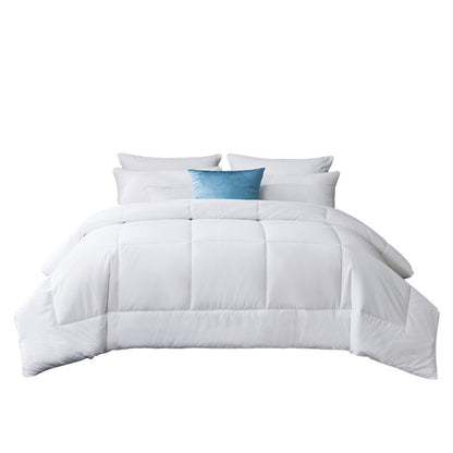 Hotel bedding