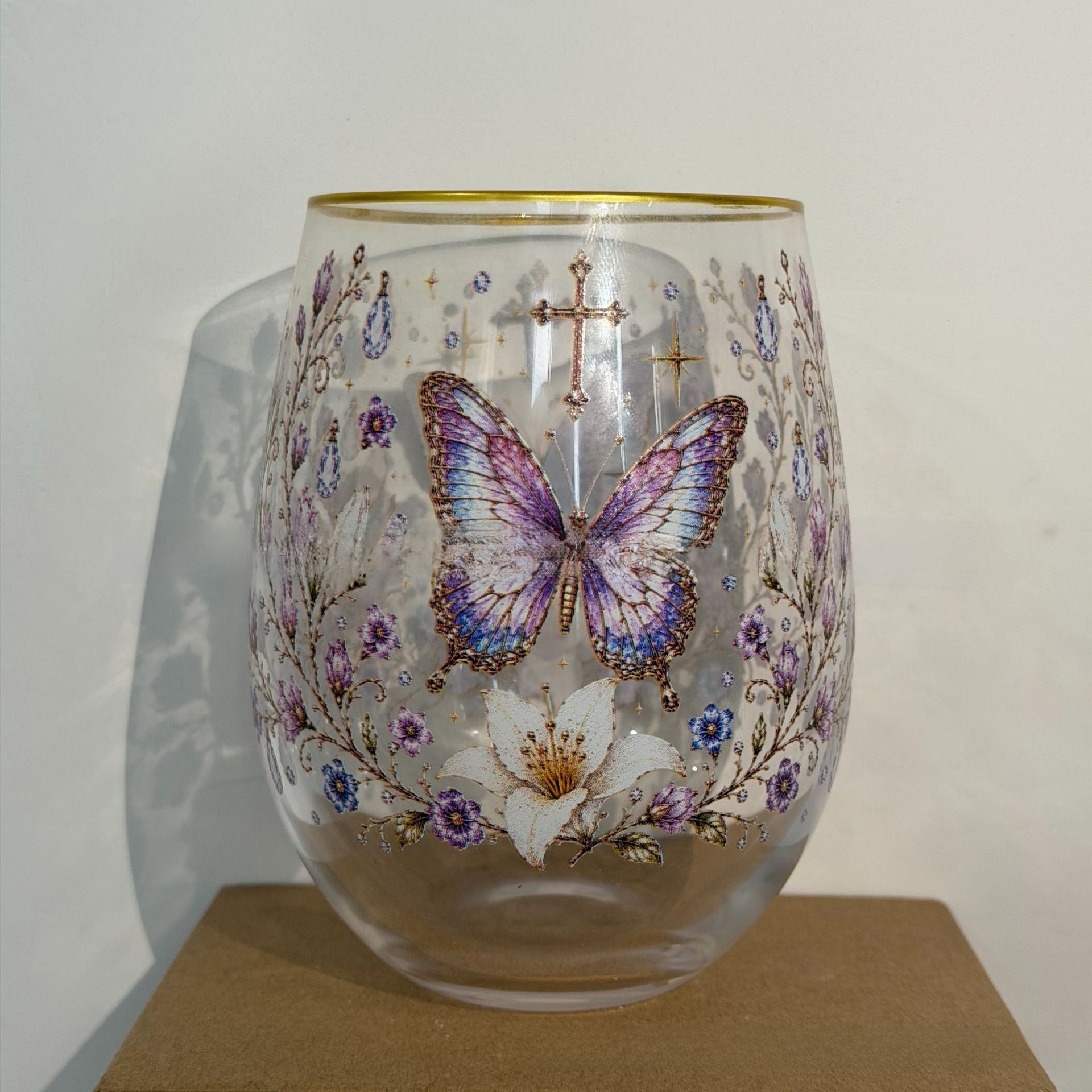 Hummingbird Design Glass Teacup