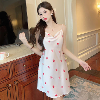 Ice silk nightgown
