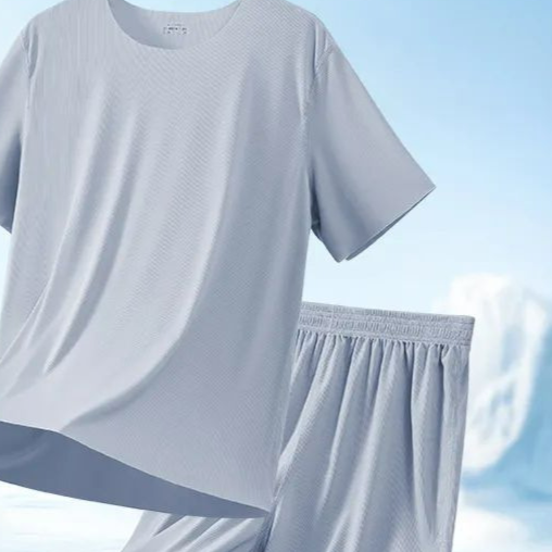 Ice silk pajamas with short sleeves