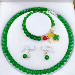 Green three-piece set