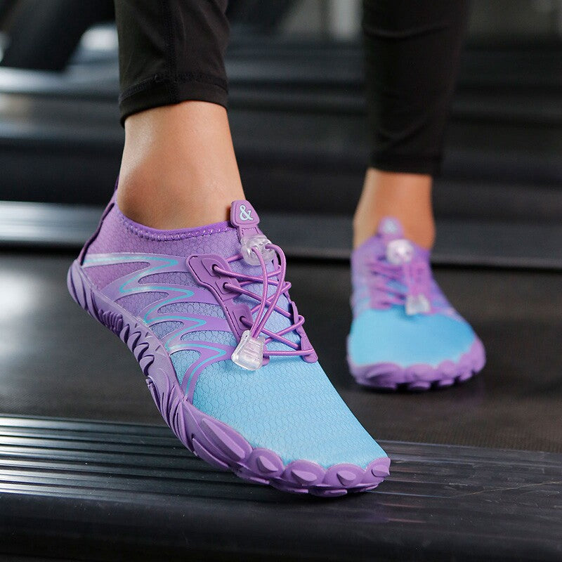 Indoor fitness shoes