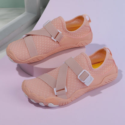 Indoor fitness shoes