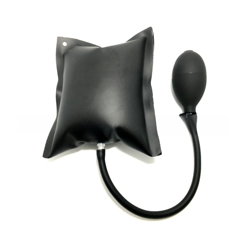Inflatable leveling cushion