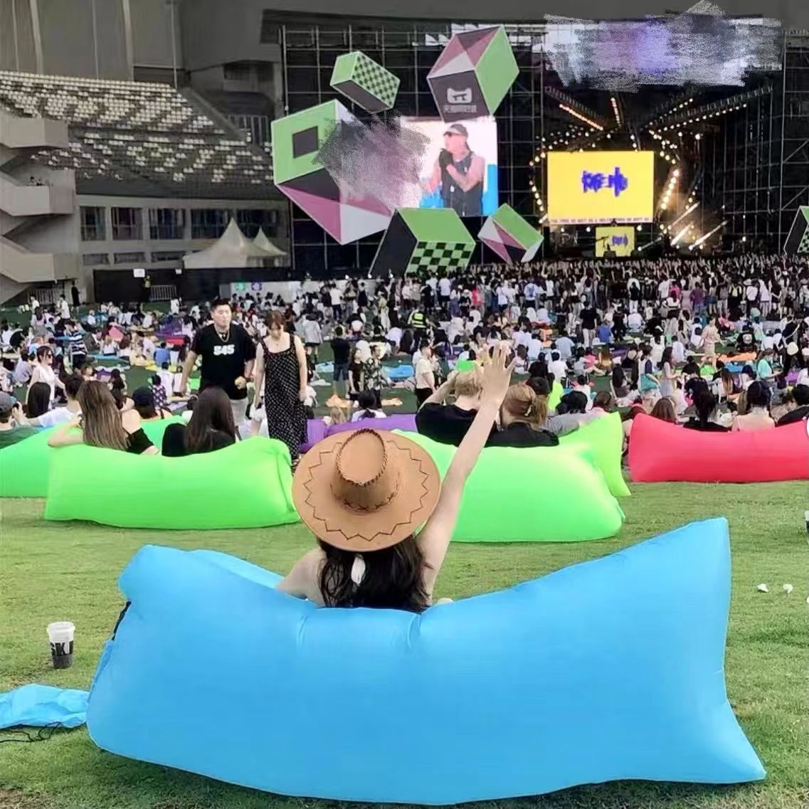 Inflatable sofa