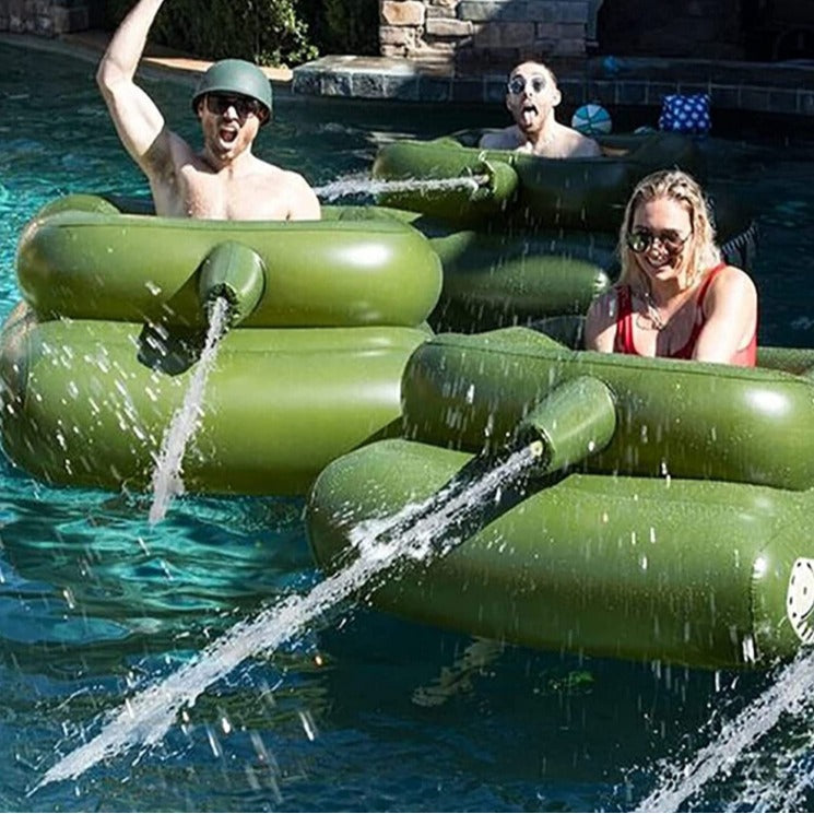 Inflatable Tank Water Spray Toy