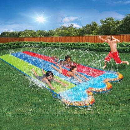 Inflatable water spray game mat