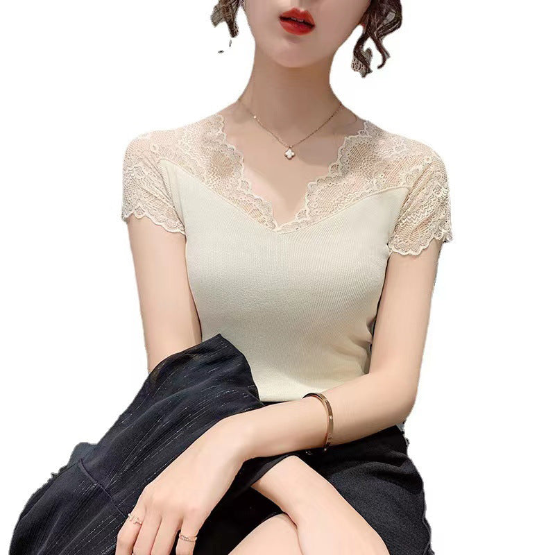 Inner layer: V-neck t-shirt