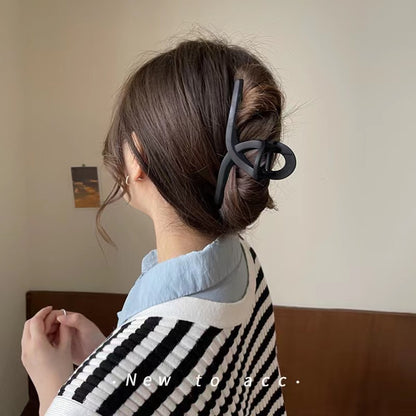 Ins-style shark clip hairpin