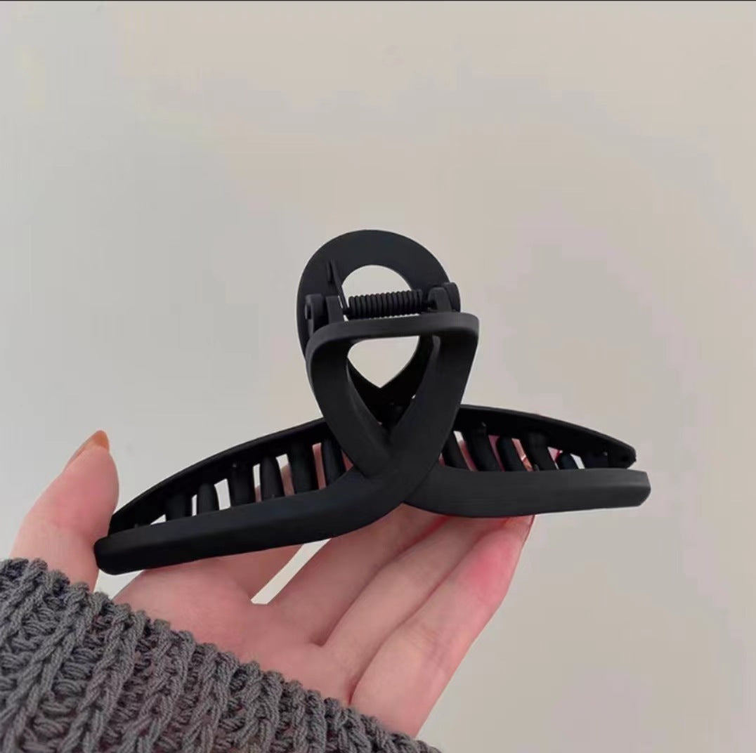 Ins-style shark clip hairpin