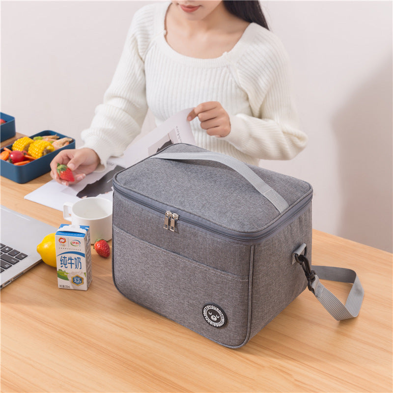 Insulated lunch bag