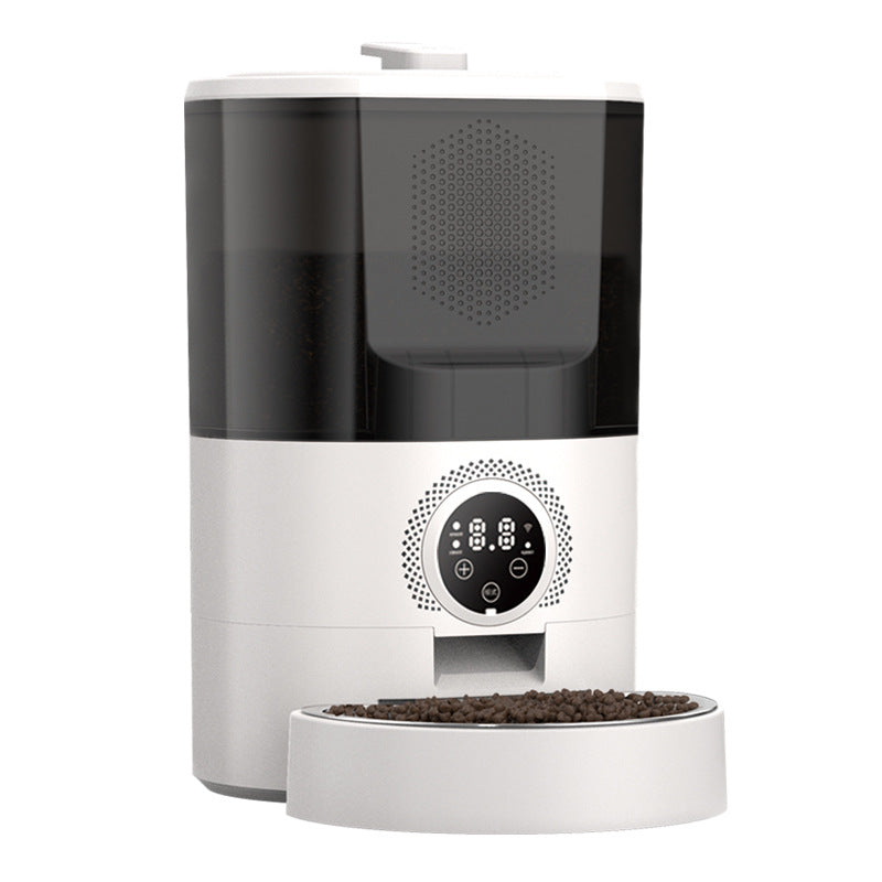 Intelligent feeding machine