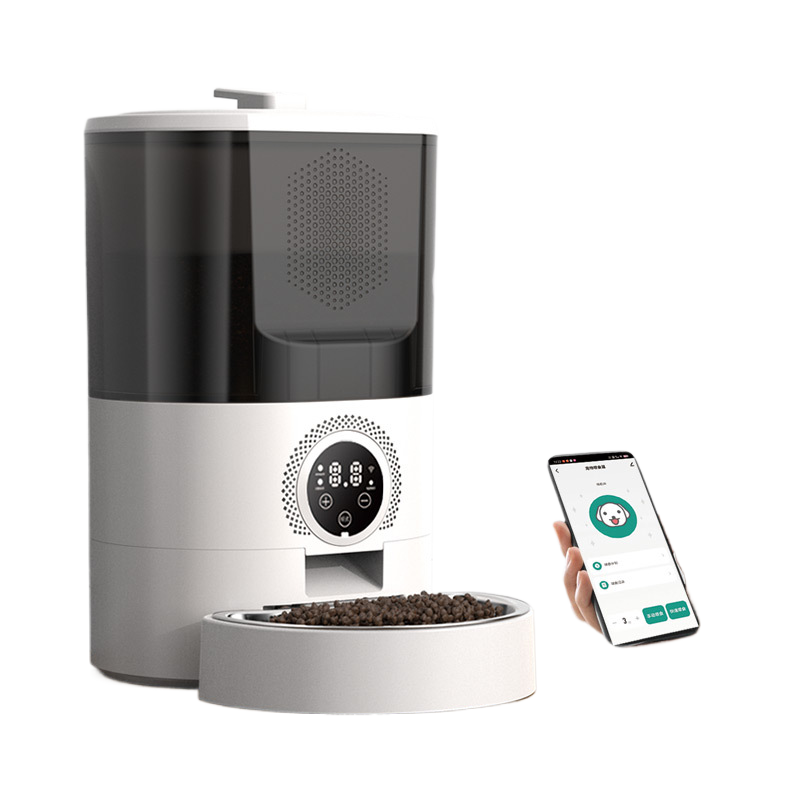 Intelligent feeding machine