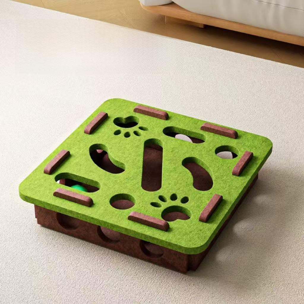 Interactive Cat Maze Toy with Bell Ball
