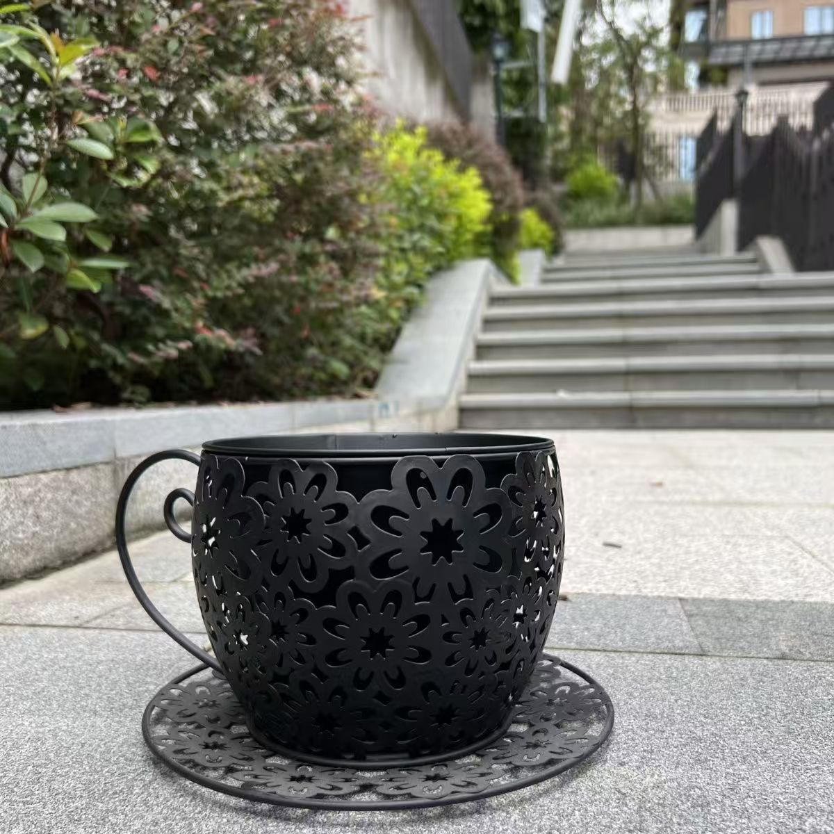 Iron Hollow Flower Pot