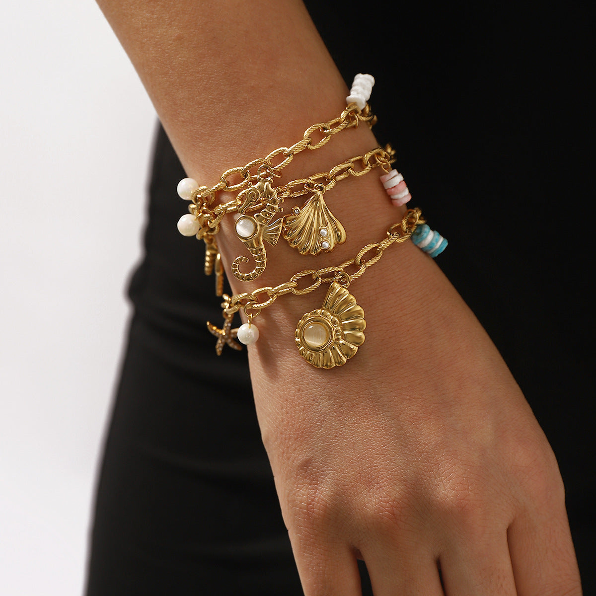 Irregular circle pendant bracelet