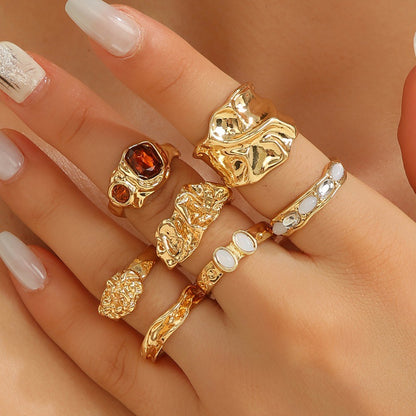 Irregular diamond ring