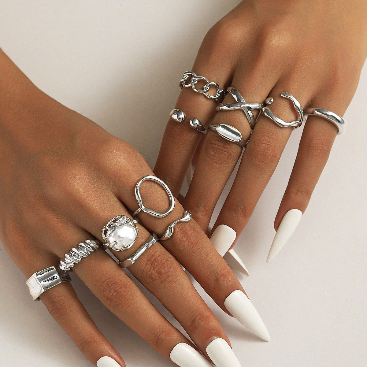 Irregular diamond ring