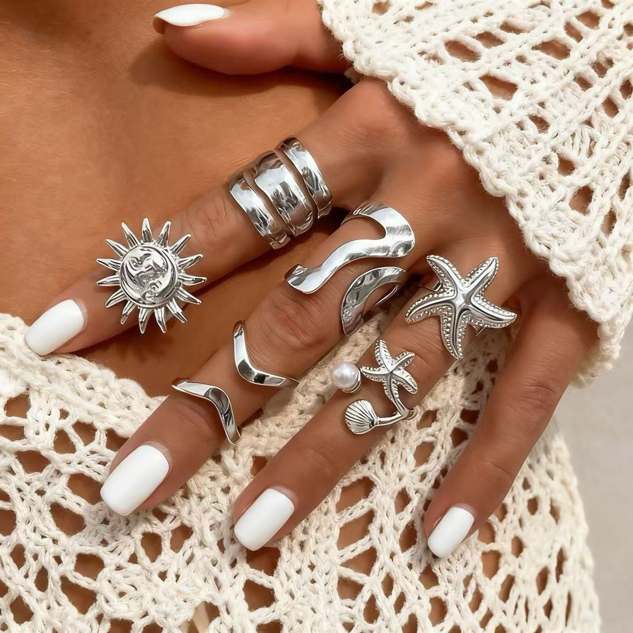 Irregular diamond ring