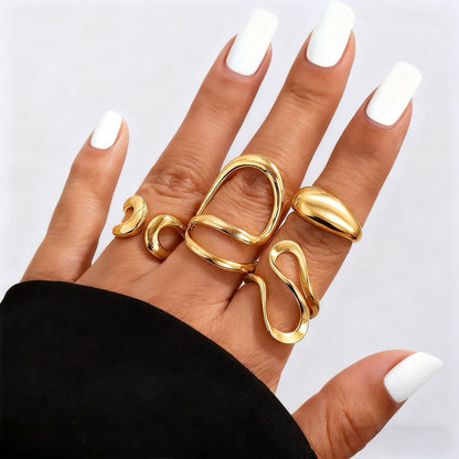 Irregular diamond ring
