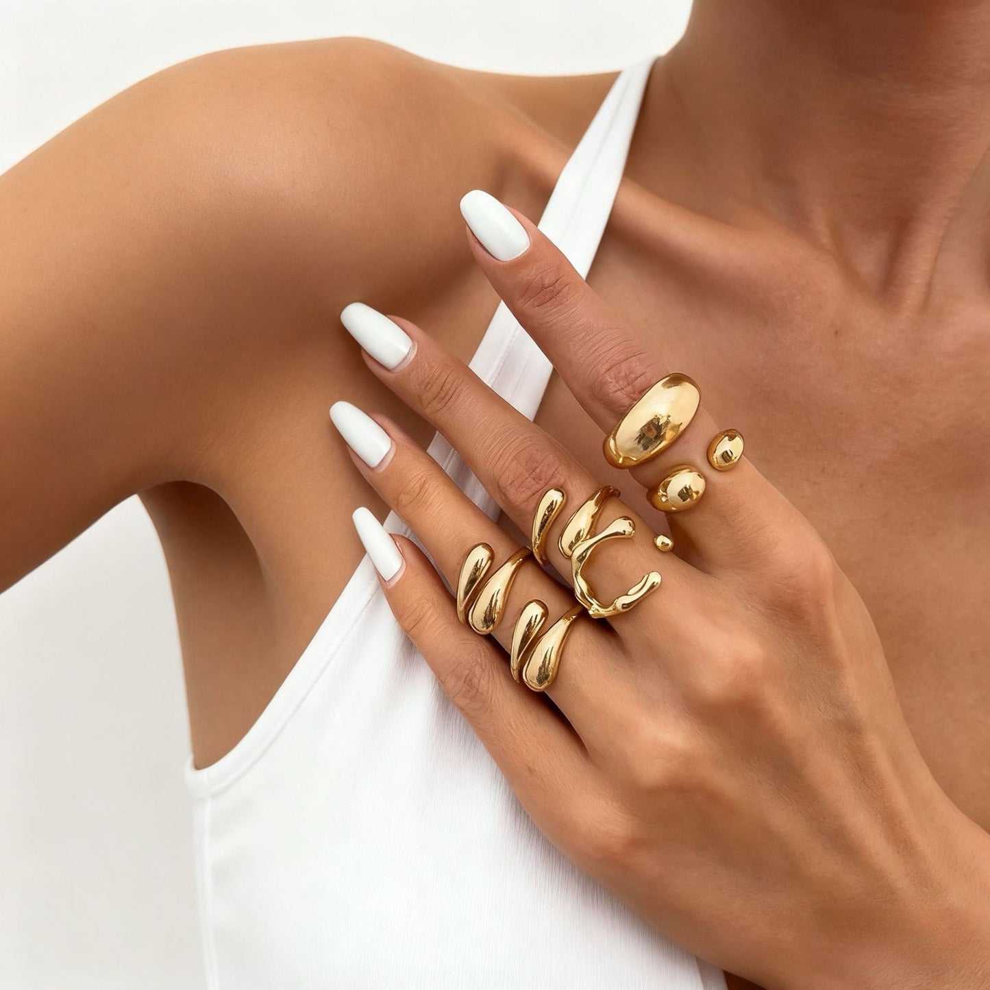 Irregular diamond ring