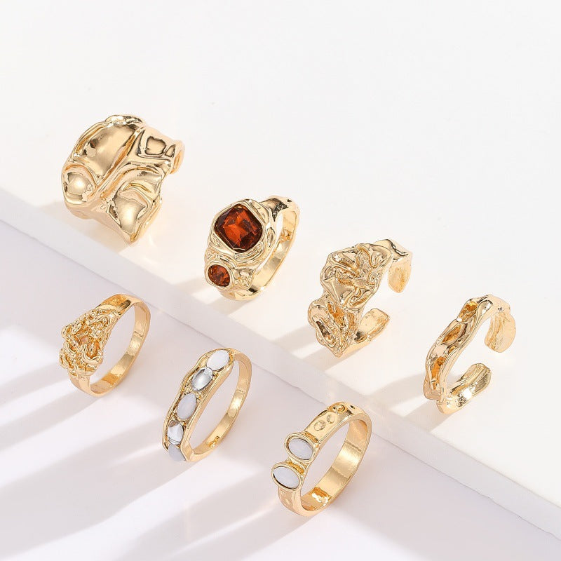Irregular diamond ring